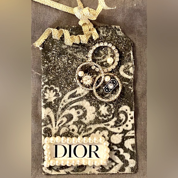 Designer Inspired Swarovski Crystal Gift Tags, Bags Tags, Wine Tags, Ornaments - Picture 8 of 8